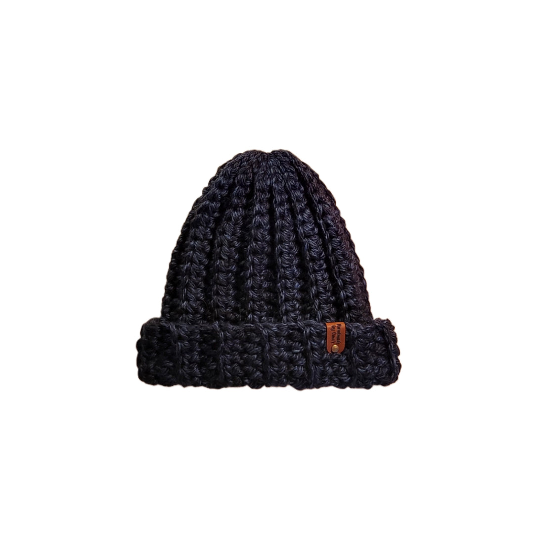Beanie Chunky Style Yarn Milwaukee Midnight Blue - Oma's Cozy Creations